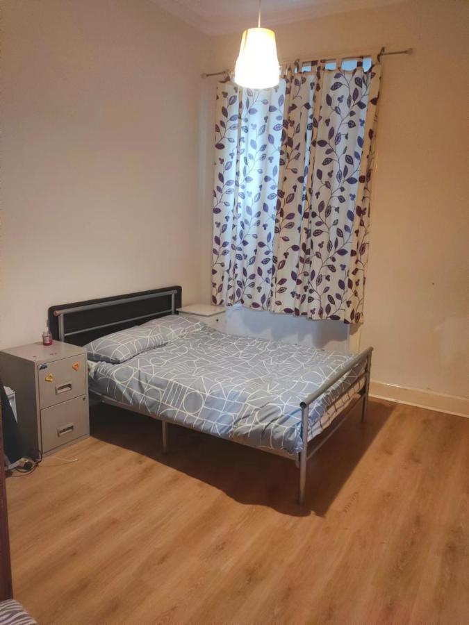 Edinburgh Beach Apartment ภายนอก รูปภาพ